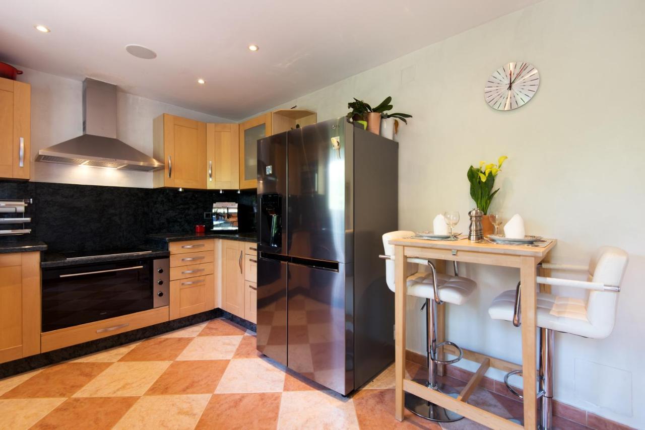 Villa Palm Beach Marina Benalmadena 3 Min Walking From The Sea Ngoại thất bức ảnh